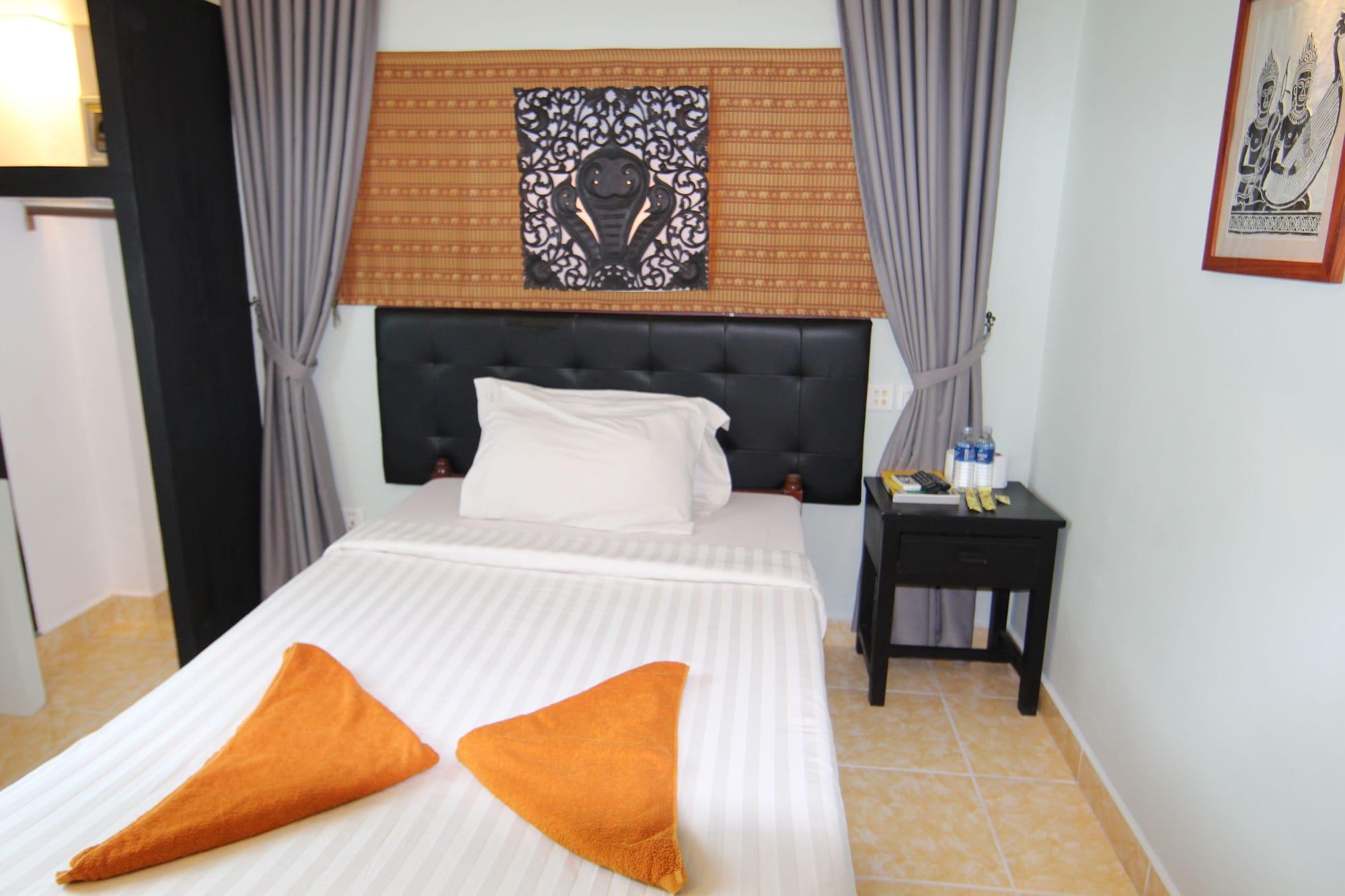 Naga Angkor Hostel Siem Reap Exterior photo